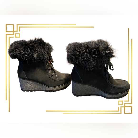 Cougar Wedge Heel Fur Trimmed Anklet Boots - Picture 2 of 5